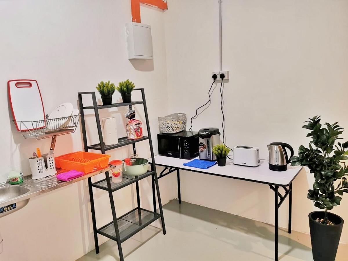 The Cocoon Capsule Hotel Κάμερον Χάιλαντς Εξωτερικό φωτογραφία