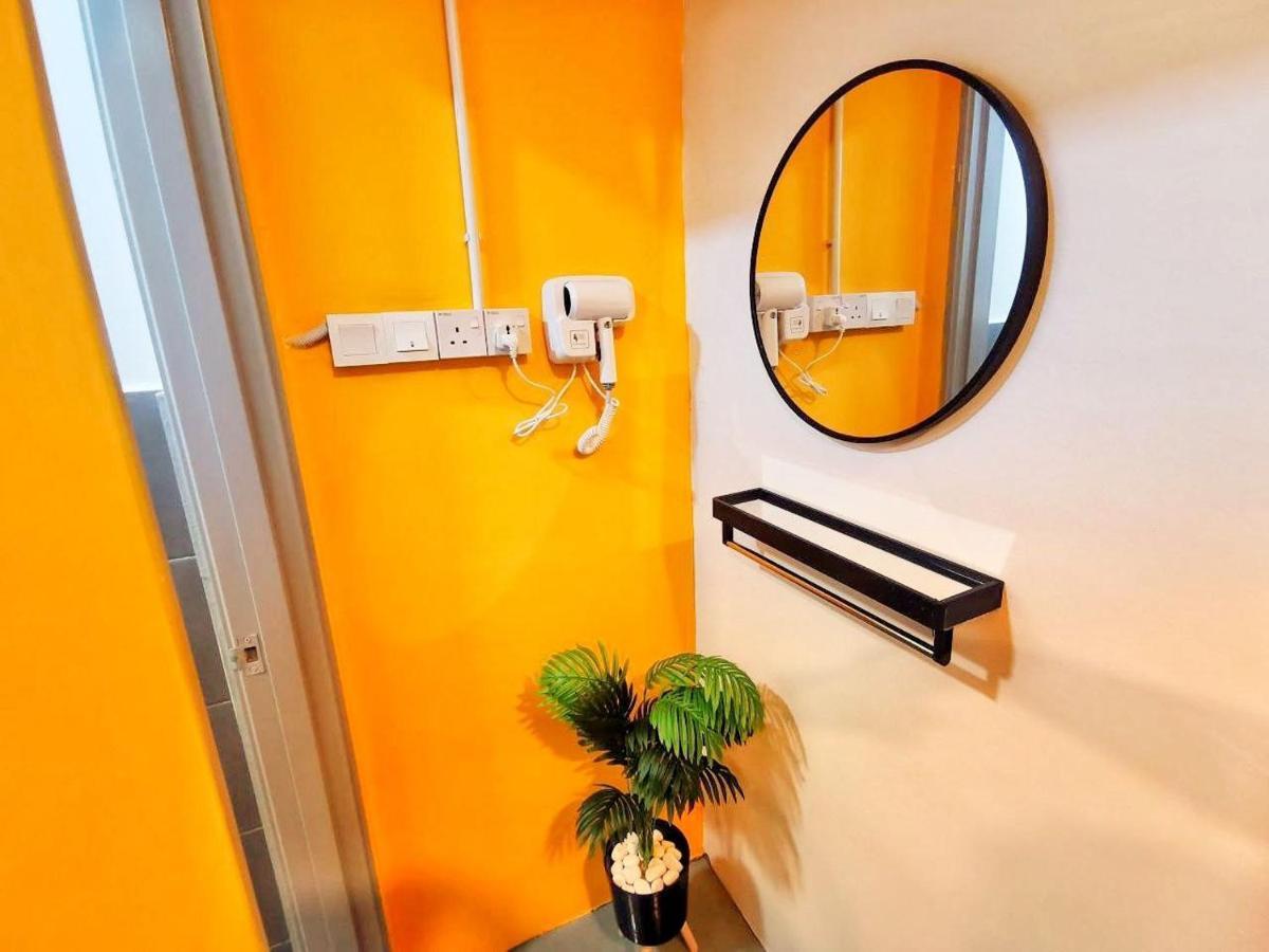 The Cocoon Capsule Hotel Κάμερον Χάιλαντς Εξωτερικό φωτογραφία
