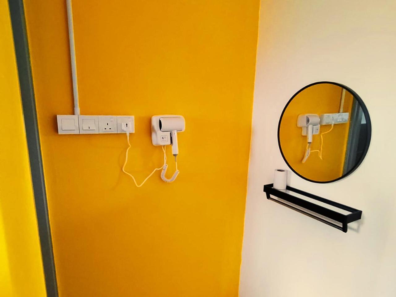 The Cocoon Capsule Hotel Κάμερον Χάιλαντς Εξωτερικό φωτογραφία